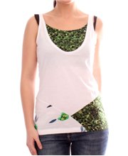 Camiseta FLORECITAS VERDES