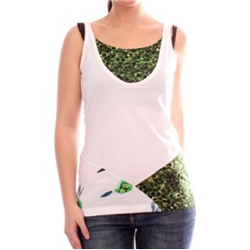 http://www.avispada.com/815-thickbox/camiseta-florecitas-verdes-60107-avispada.jpg